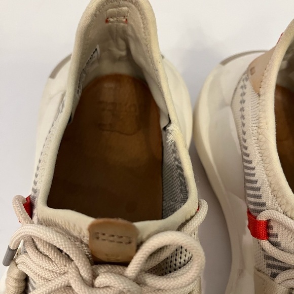 SOREL Explorer Defy Low Sneakers Women's Size 9 - Picture 9 of 14